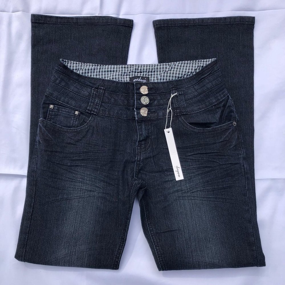 Size 7 Macy’s Junior Jeans Bootcut NWT